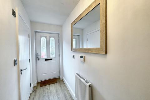 4 bedroom terraced house for sale, Hurstfield Road, Manchester M28