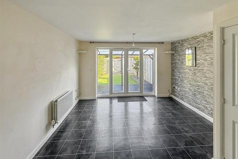 26 Broom Field Way, Felpham, Bognor Regis, PO22 8AQ