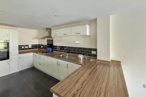 26 Broom Field Way, Felpham, Bognor Regis, PO22 8AQ