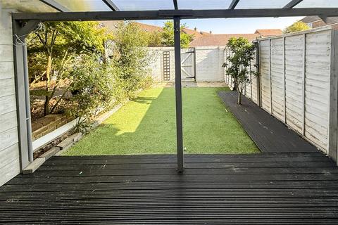 26 Broom Field Way, Felpham, Bognor Regis, PO22 8AQ