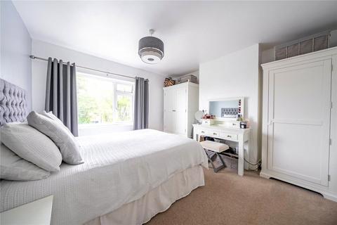 3 bedroom semi-detached house for sale, Green Lane, Yeadon, Leeds, West Yorkshire