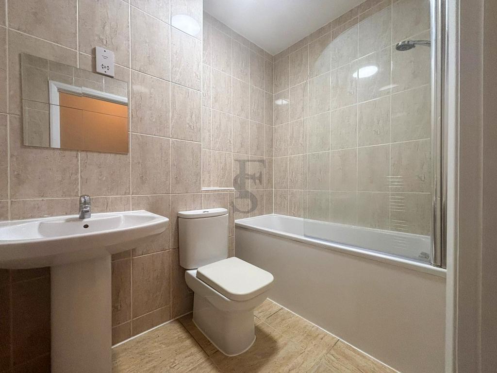 Apartment in Leicester, St Matthew's - View 5