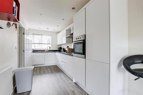 2 bedroom semi-detached house for sale, Hall Close, Nottingham NG5