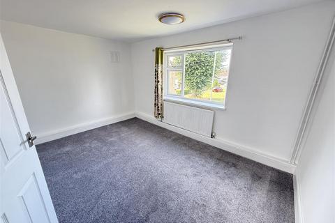 undefined, Manor Crescent, Burton-On-Trent DE15