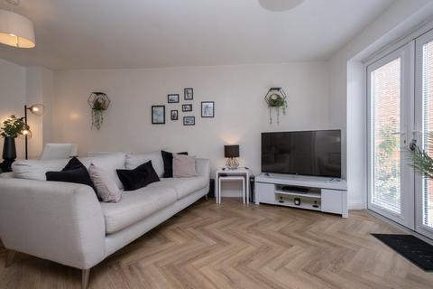 3 bedroom end of terrace house for sale, Mill Road, Deal, Kent, CT14