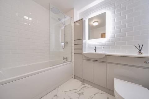 1 bedroom flat for sale, Scott Avenue, Putney, London, SW15
