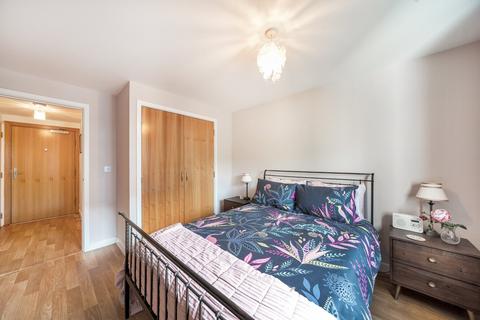 1 bedroom flat for sale, Scott Avenue, Putney, London, SW15