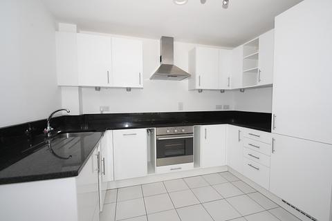 2 bedroom flat for sale, Constitution Hill, Woking GU22