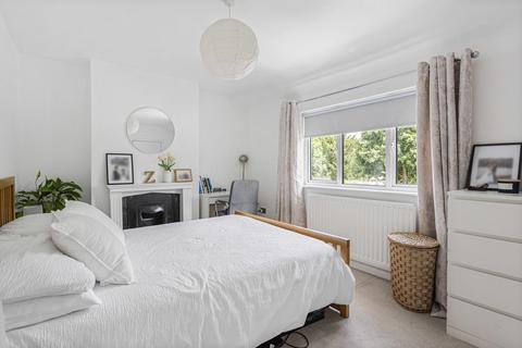 2 bedroom terraced house for sale, Hospital Bridge Road, Twickenham, TW2