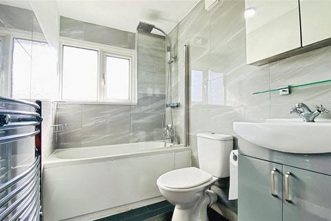 53 Austin Road, Woodley, Reading, RG5 4EL