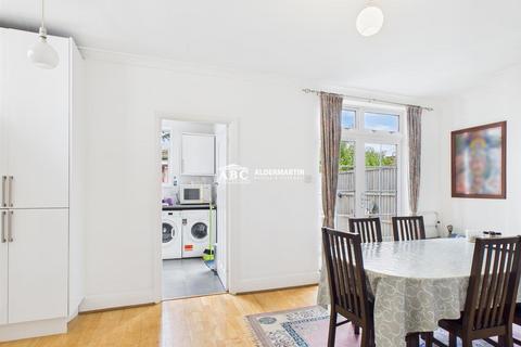 undefined, Chestnut Grove, Wembley