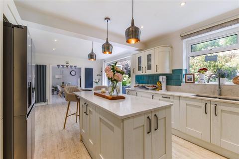 9 Benellen Gardens, Bournemouth, BH4 9LW