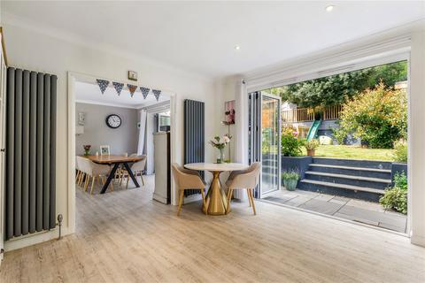 9 Benellen Gardens, Bournemouth, BH4 9LW