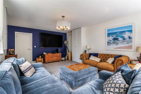 9 Benellen Gardens, Bournemouth, BH4 9LW