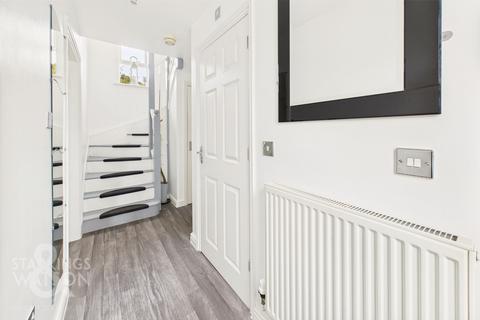 4 bedroom detached house for sale, Lavender Road, Wymondham, Norwich