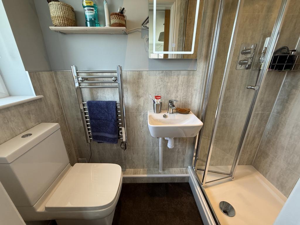 En Suite Shower Room