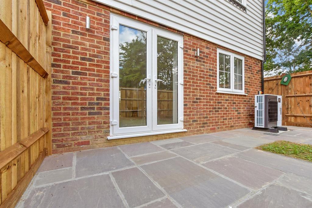 Patio / Decking