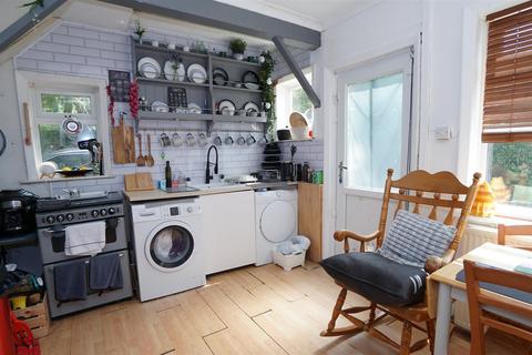 2 bedroom semi-detached house for sale, High Busy Lane, Shipley