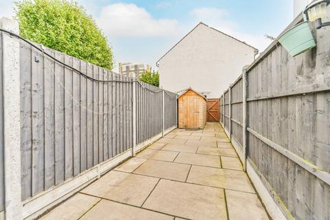 4 bedroom terraced house to rent, Old Town, Croydon, CR0