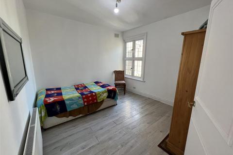 36 Sutton Road, Hounslow, TW5 0PF