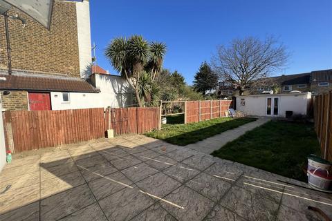 36 Sutton Road, Hounslow, TW5 0PF
