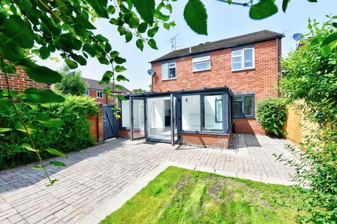 2 Knappe Close, Henley-on-thames, RG9 1XP