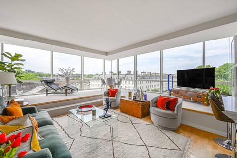 1 bedroom flat for sale, Grosvenor Road, Westminster, London, SW1V