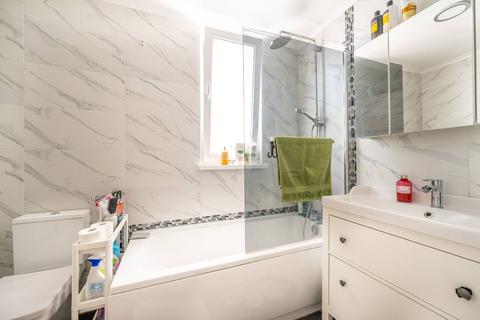 18 Vicarage Lane, East Ham, London, E6 6AB