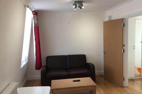 1 bedroom flat to rent, St Clements Street, Islington, London, N7