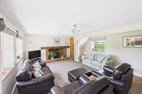 10 Bears Road, Paston, North Walsham, NR28 9TH