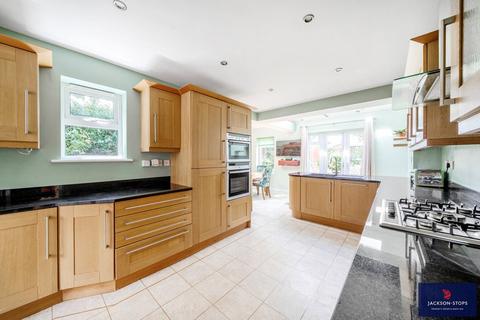 undefined, Walnut Acre, Marlborough Place, Toddington, Dunstable, LU5
