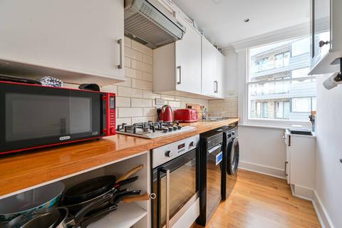 Boundary Lane, Elephant and Castle, London, SE17