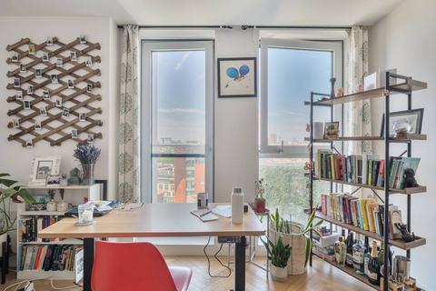 1 bedroom flat for sale, Southwark Bridge Road, Borough, London, SE1