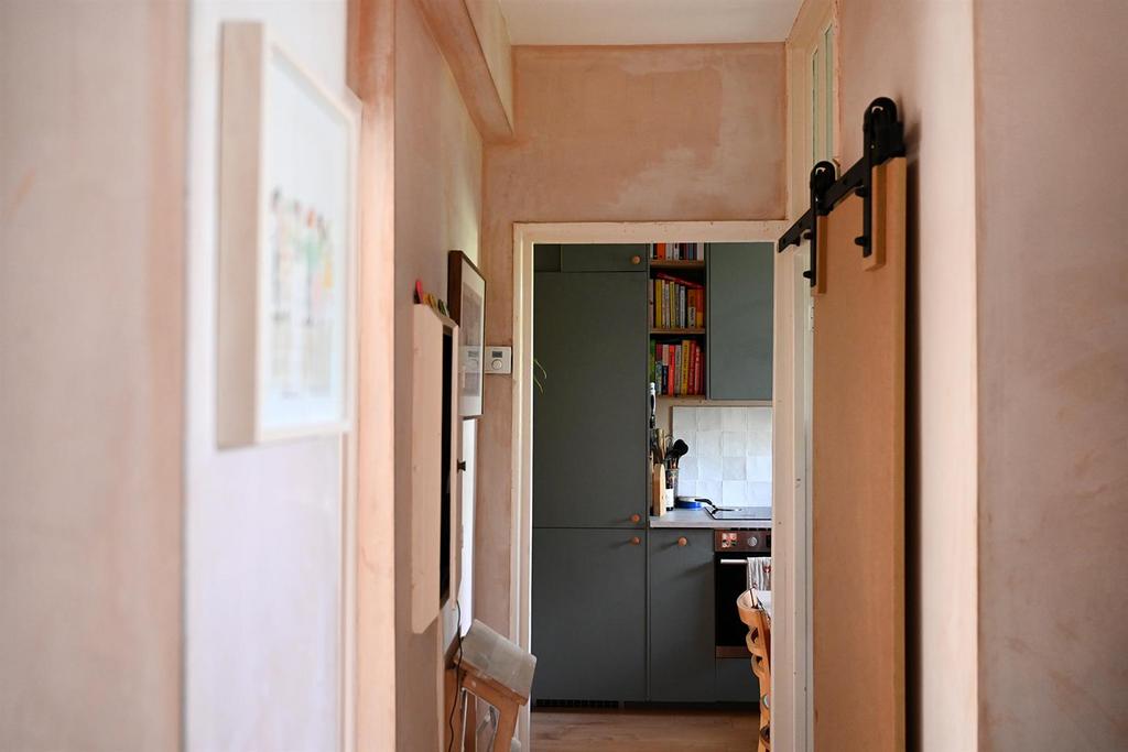 Image 2.jpg