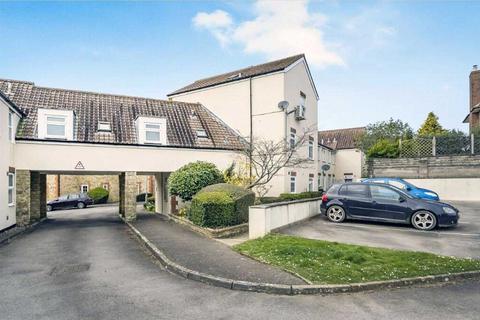 9 Vineys Yard, Bruton, BA10 0EU