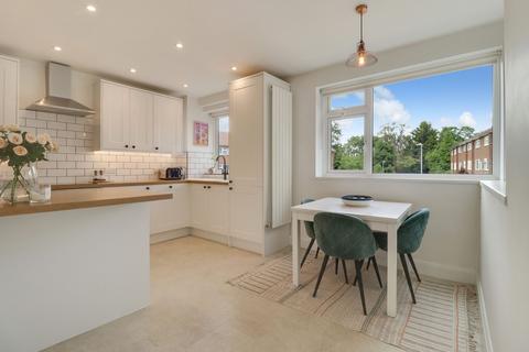 36 South Terrace, Surbiton, KT6 6HU
