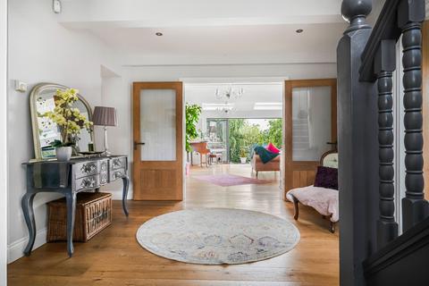 5 bedroom detached house for sale, Moffats Lane, Brookmans Park, AL9