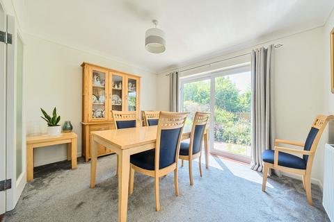 10 Forest Close, North Baddesley, Southampton, SO52 9GW