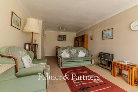 3 bedroom bungalow for sale, Evesham Close, Ipswich, Suffolk, IP2