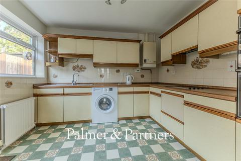 3 bedroom bungalow for sale, Evesham Close, Ipswich, Suffolk, IP2