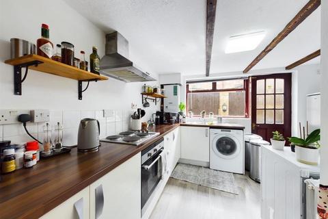 2 bedroom cottage for sale, The Cottage, Ealing Road, Northolt, UB5 6AD