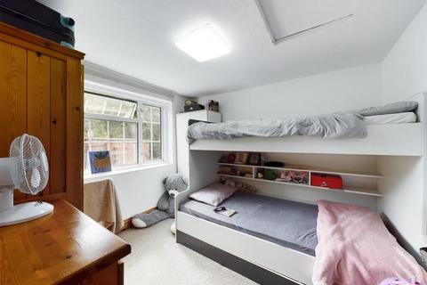 2 bedroom cottage for sale, The Cottage, Ealing Road, Northolt, UB5 6AD