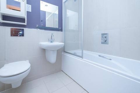 2 bedroom flat to rent, Ripple Court, Barton Mill Road, Canterbury, CT1