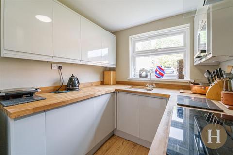 1 bedroom flat for sale, Chad Valley Close, Harborne, Birmingham, B17