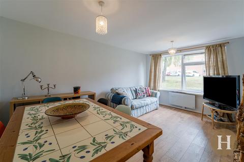 1 bedroom flat for sale, Chad Valley Close, Harborne, Birmingham, B17