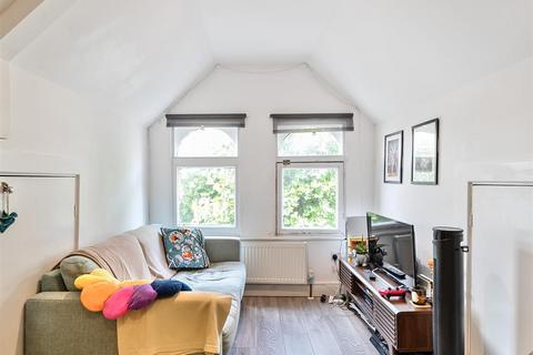 1 bedroom flat for sale, St. Pauls Avenue, London NW2