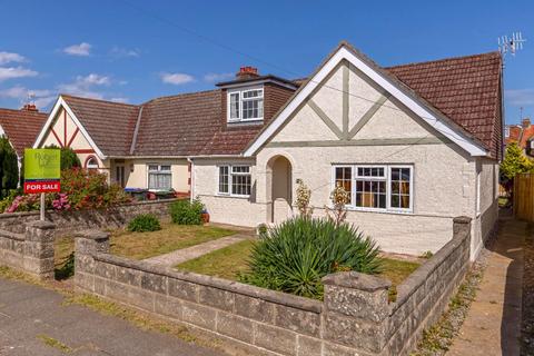 4 bedroom chalet for sale, Grand Avenue, Lancing