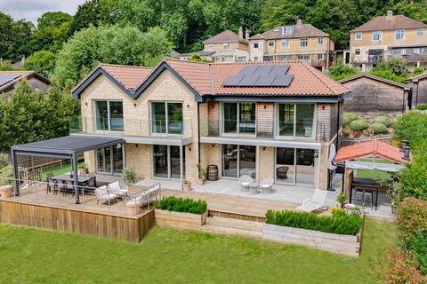 4 bedroom detached house for sale, Hicks Field, London Road West, Batheaston, BA1