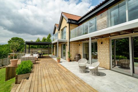 4 bedroom detached house for sale, Hicks Field, London Road West, Batheaston, BA1