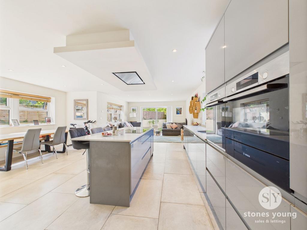 Open Plan Living Dining Kitchen
